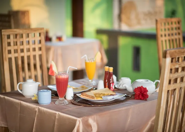 Queen Hotel 3*