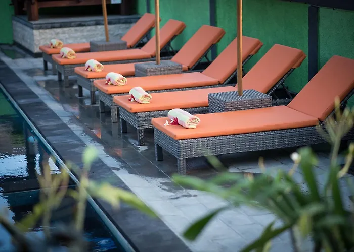 Queen 3* Nusa Lembongan