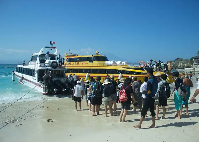 Queen 3* Nusa Lembongan